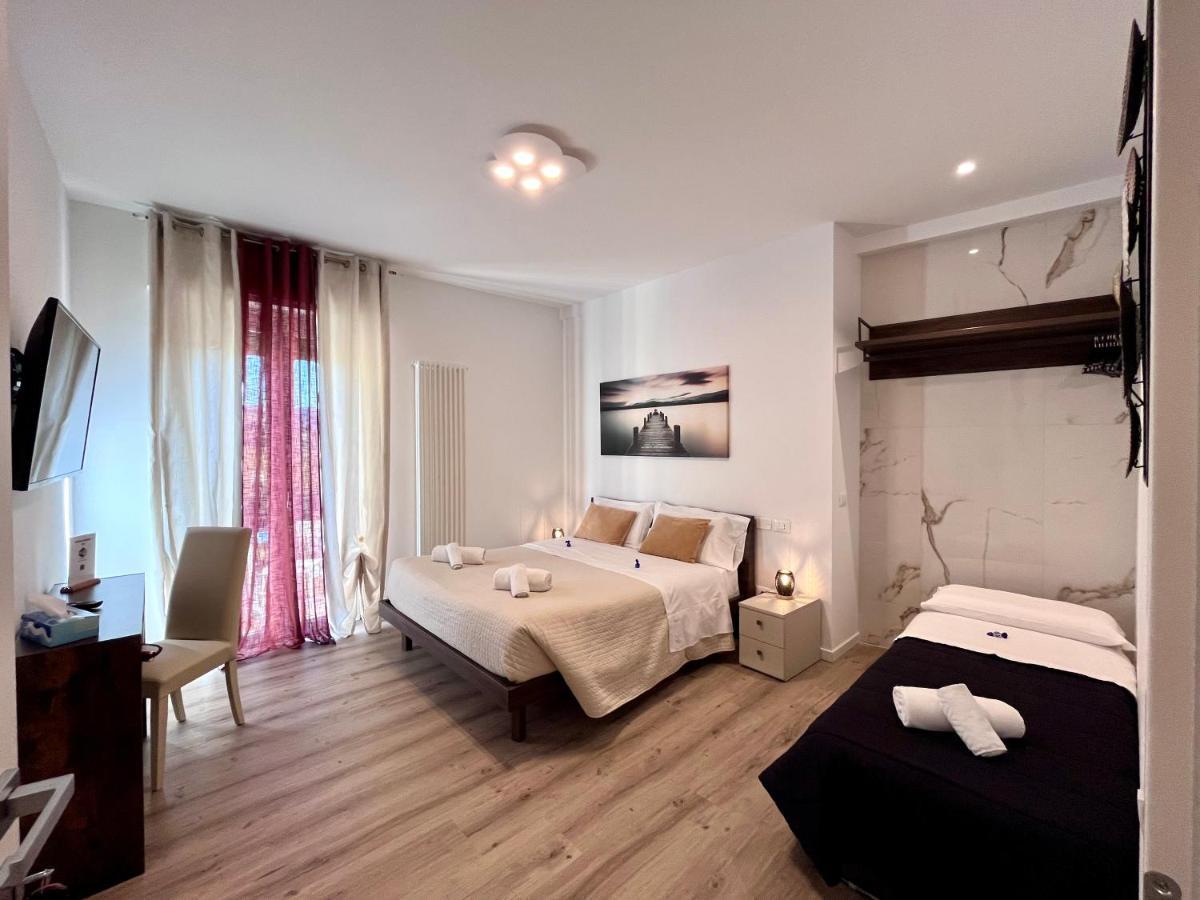 Verona Rooms 109 ภายนอก รูปภาพ