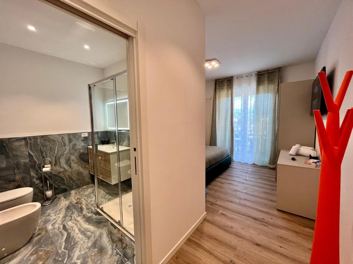 Verona Rooms 109 ภายนอก รูปภาพ